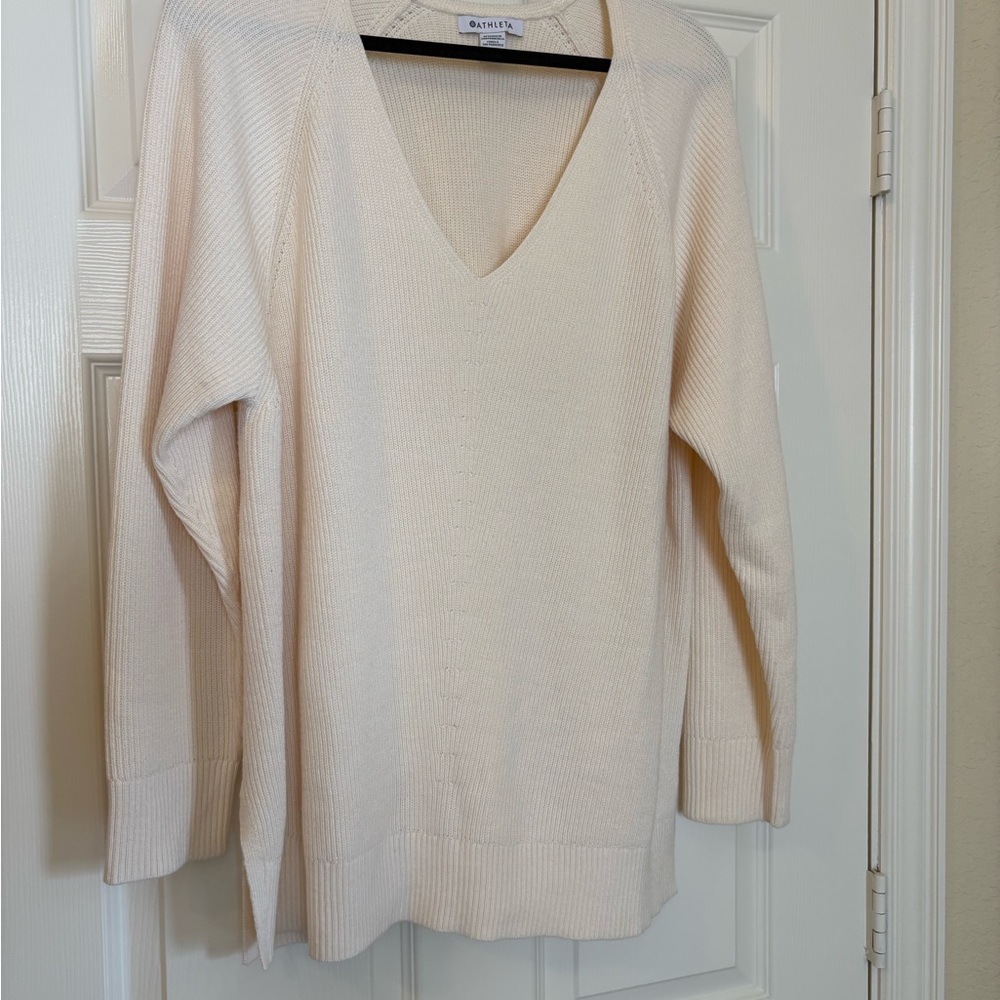 Athleta Cream Hanover V-Neck Women's Sweater
